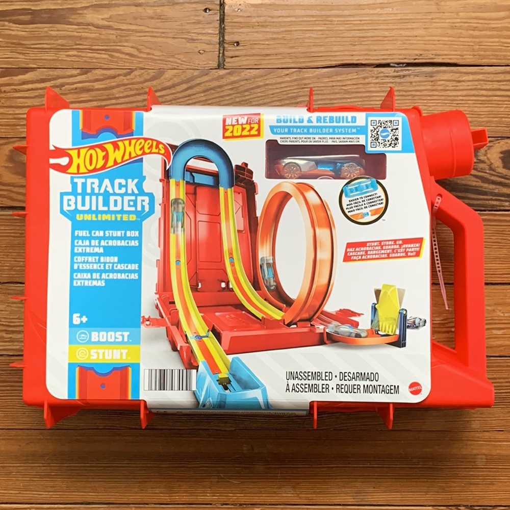 Hot Wheels Track Builder Fuel Can Stunt Box - Picture 7 of 12